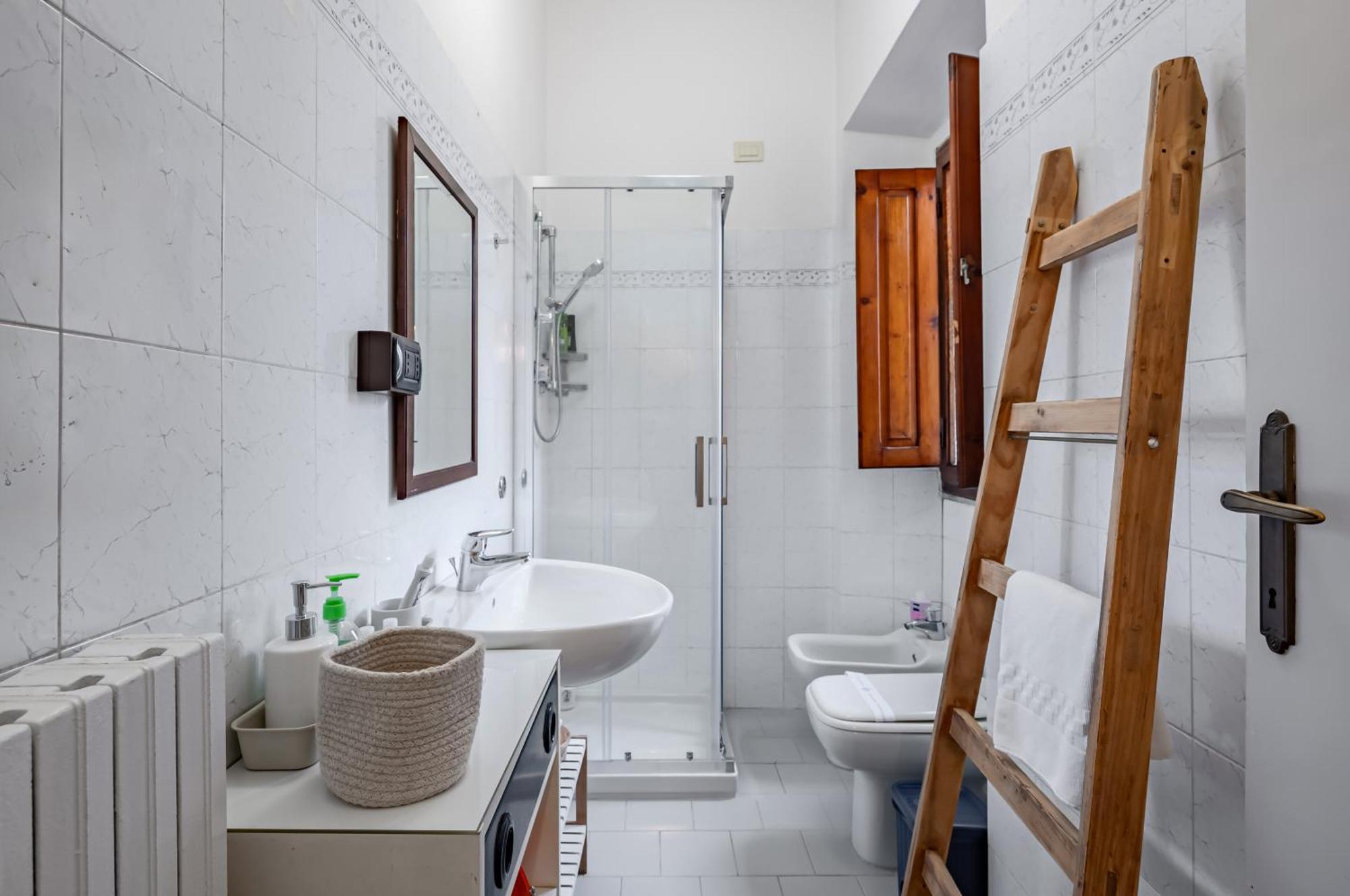 Beccaria & Sant'Ambrogio Lovely Apartment Флоренция Экстерьер фото